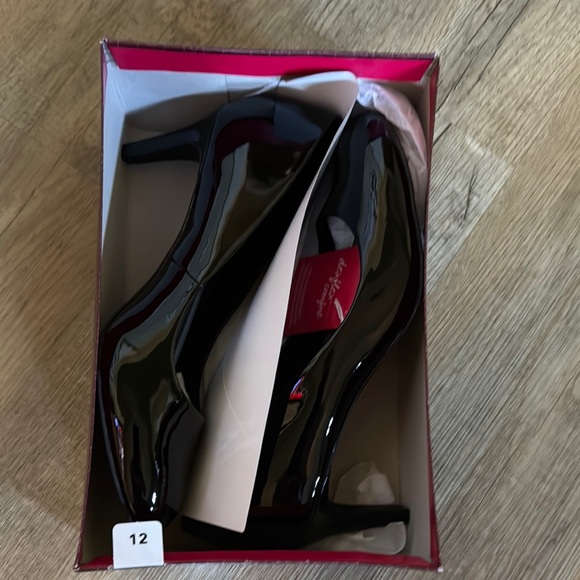 NEW! Dexflex Comfort Women's Black Patent Leather Heels, Size 12 - Picture 4 of 4
